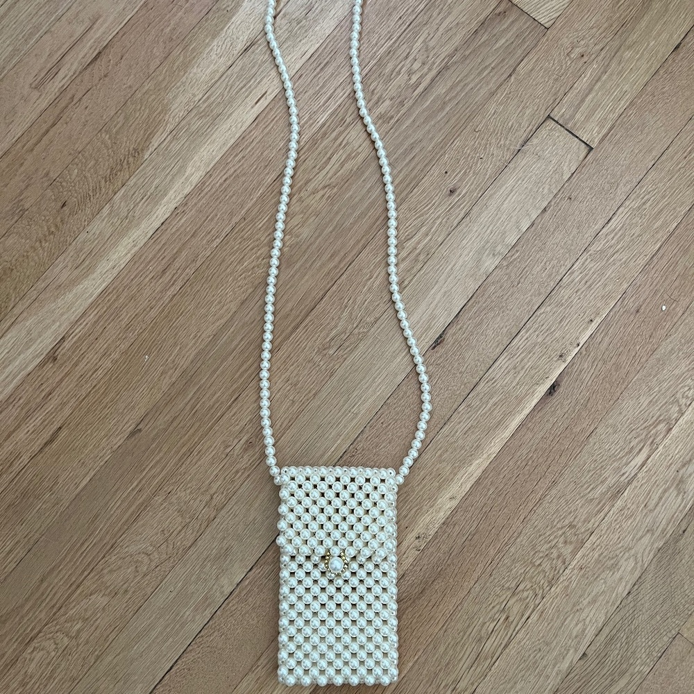 Small Pearl Crossbody/Shoulder Bag
